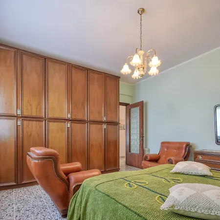 Stunning In With Kitchen * Sestri Levante