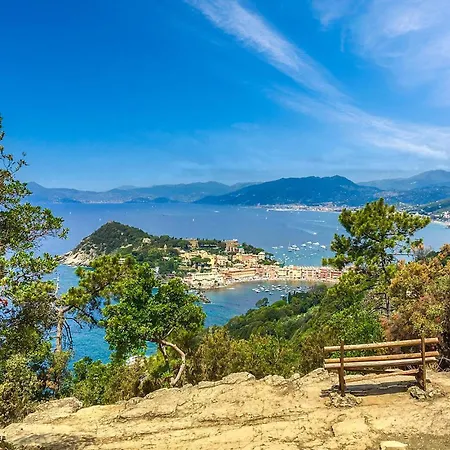 Stunning In With Kitchen * Sestri Levante
